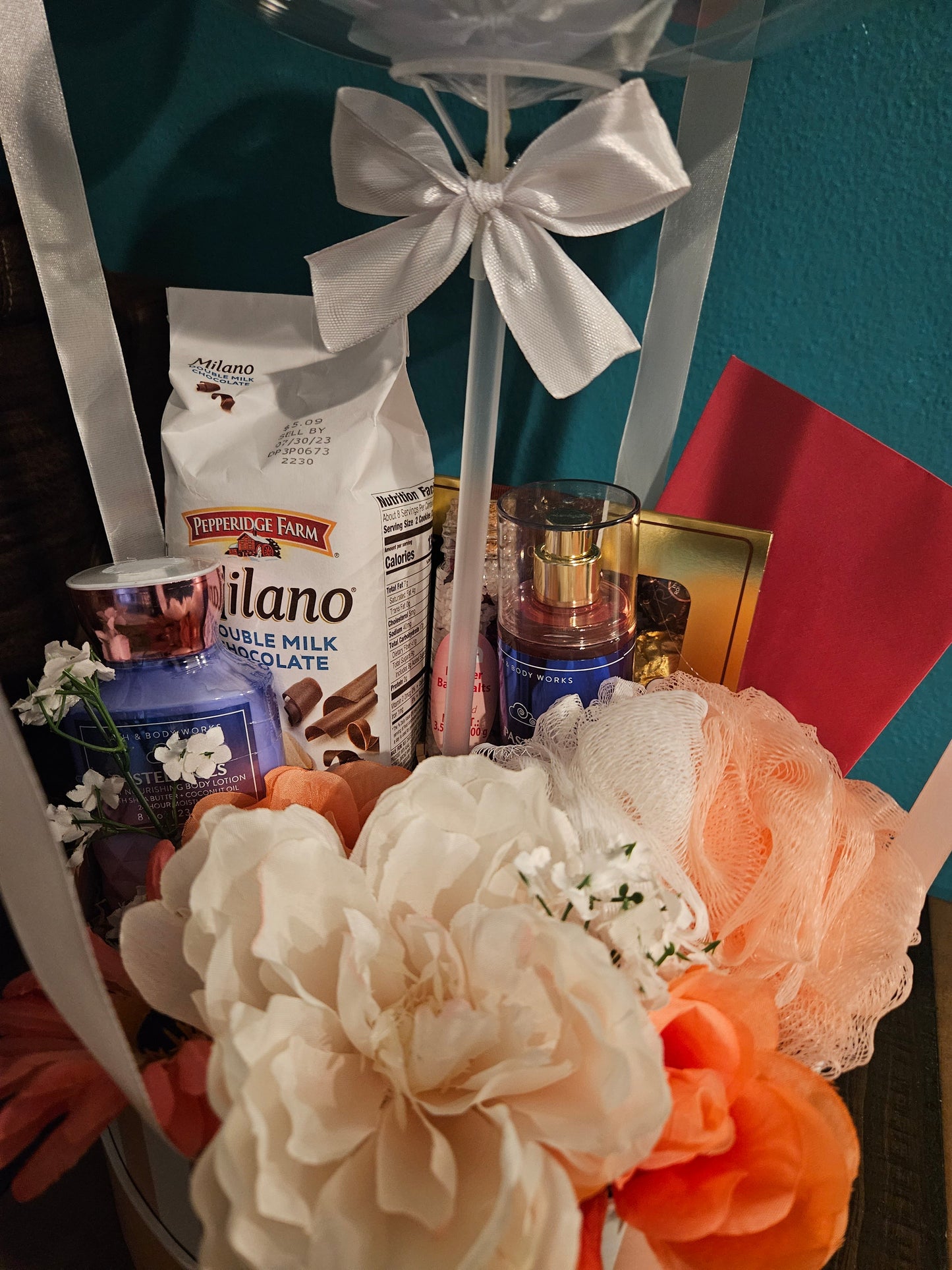 Deluxe Mothers Day Basket